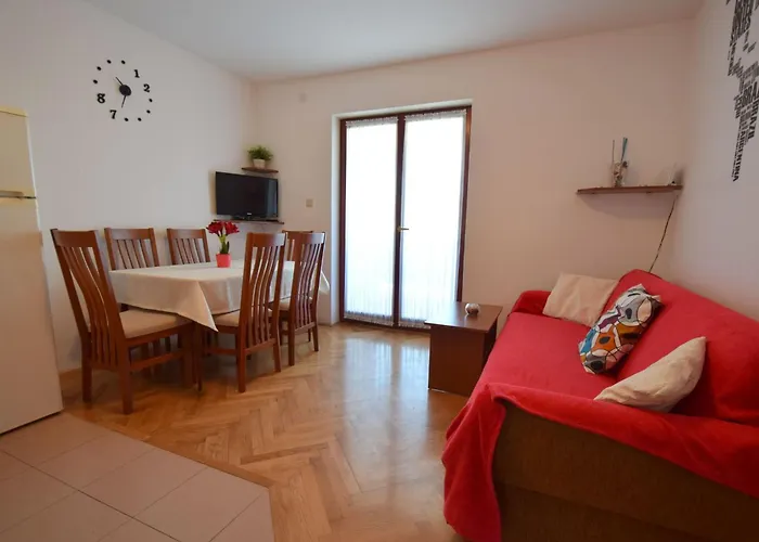 Zdenka By Interhome Njivice