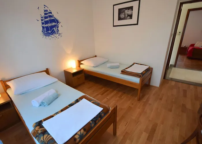 Zdenka By Interhome Apartamento *