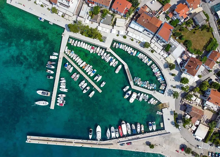 Zdenka By Interhome Apartamento