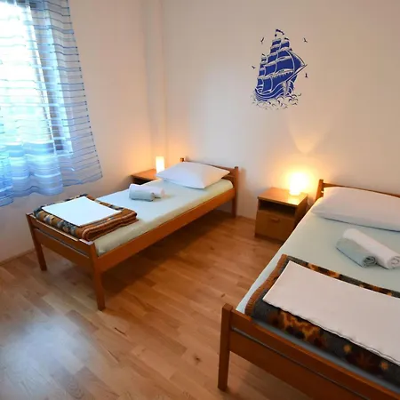 Zdenka By Interhome 公寓 *