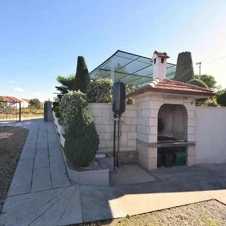 Zdenka By Interhome *